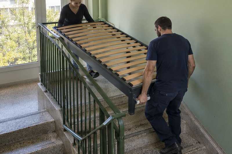 Cadre de lit descendu à deux : chantier Rue de la Division Leclerc
